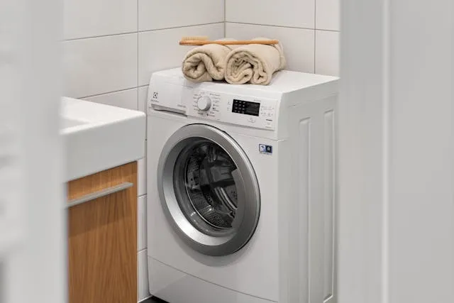 What’s the Best Layout for a Small Laundry Room
